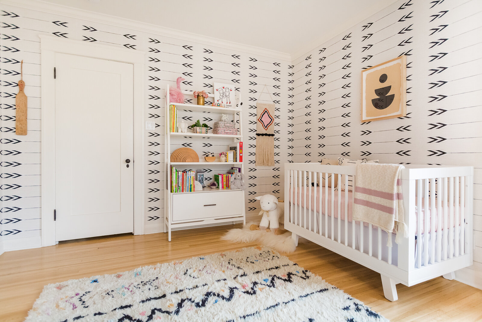 Baby Giuntoli Nursery-6.jpg