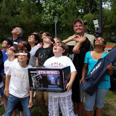 Stephen Ramsden with future solar astronomers