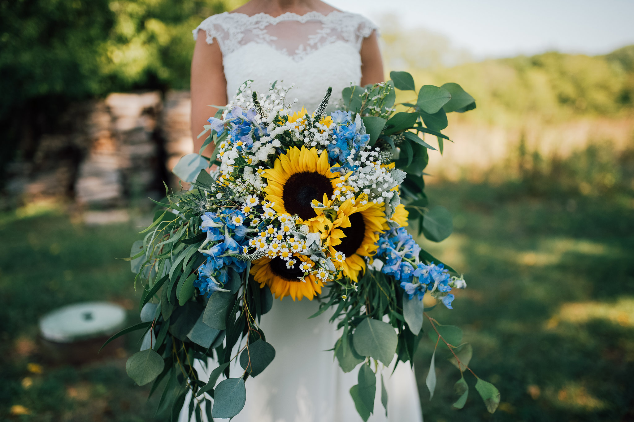 Wedding Bouquet Ideas from my 2017 Weddings by popular New York wedding Photographer Laurel Creative