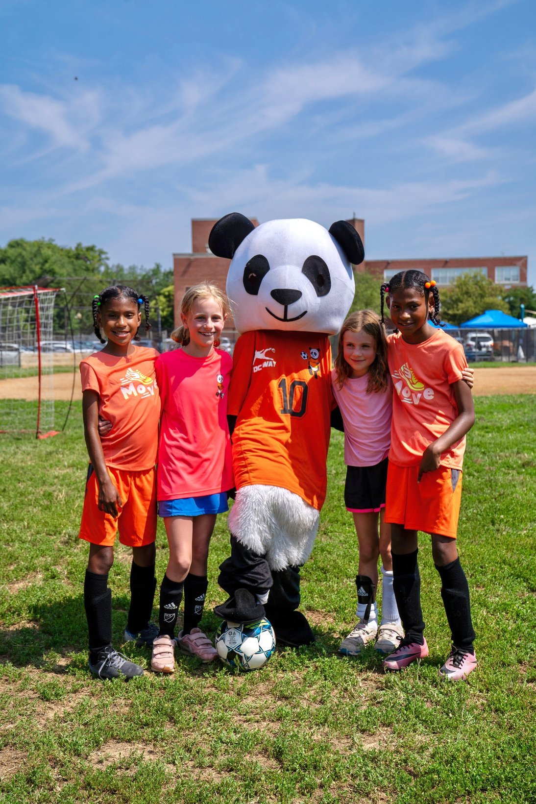 Dc-way-soccer-club-for-kids-in-washington-dc-summer-camp-at-tyler-elementary-school- 0190.jpg