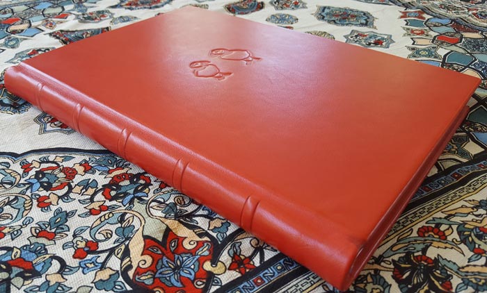 the_binding_studio_guest_book_red.jpg