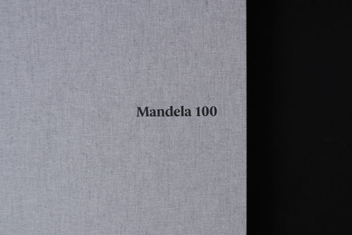 23_the_binding_studio_mandela100_print_folder_uv_detail_web.jpg