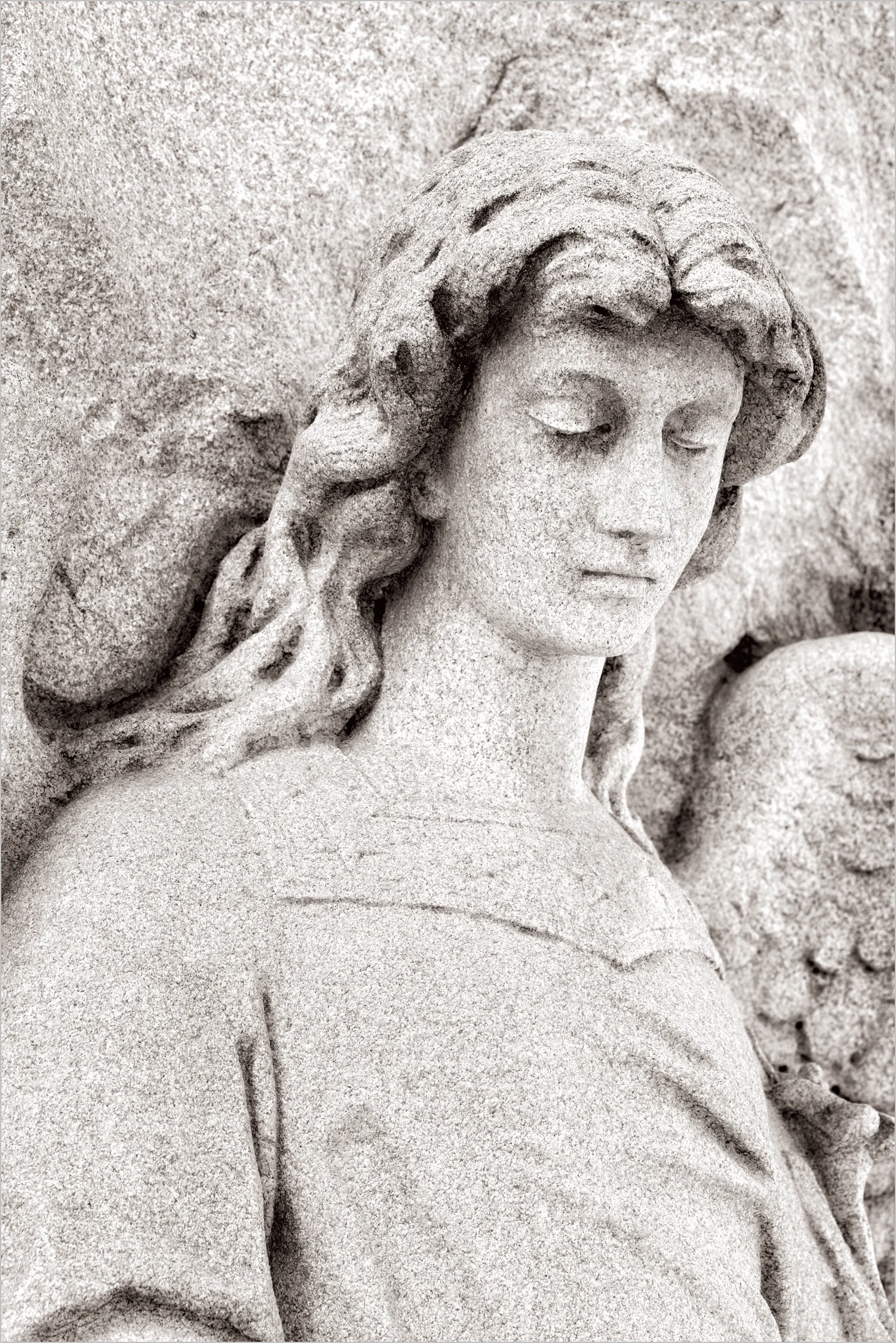 Statue , Homewood Cemetery &nbsp; &nbsp;© Howard Grill