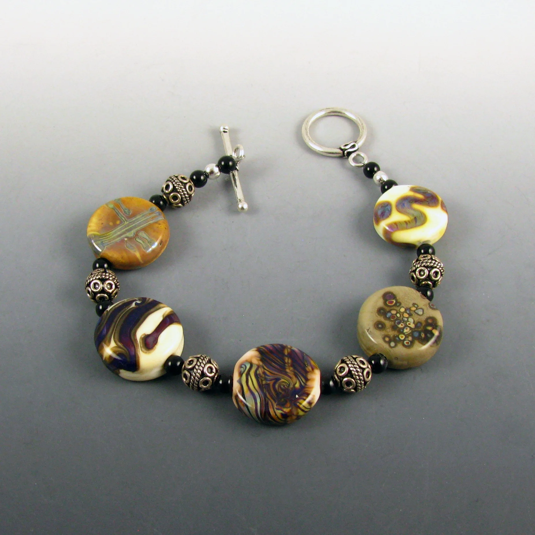 Browns bracelet.jpg