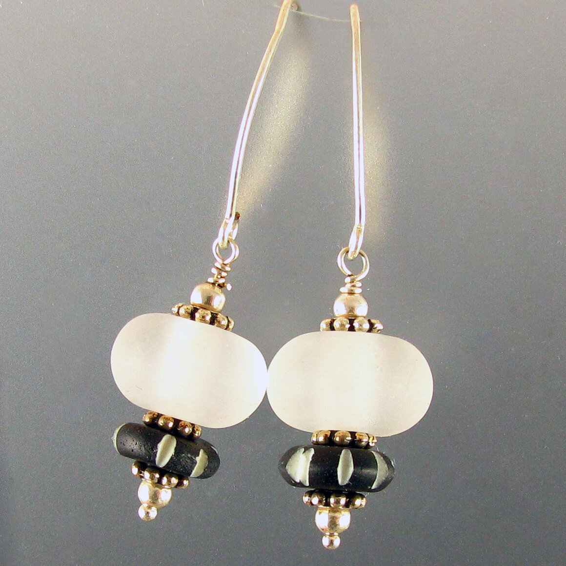 Spacer Oval zebra.jpg