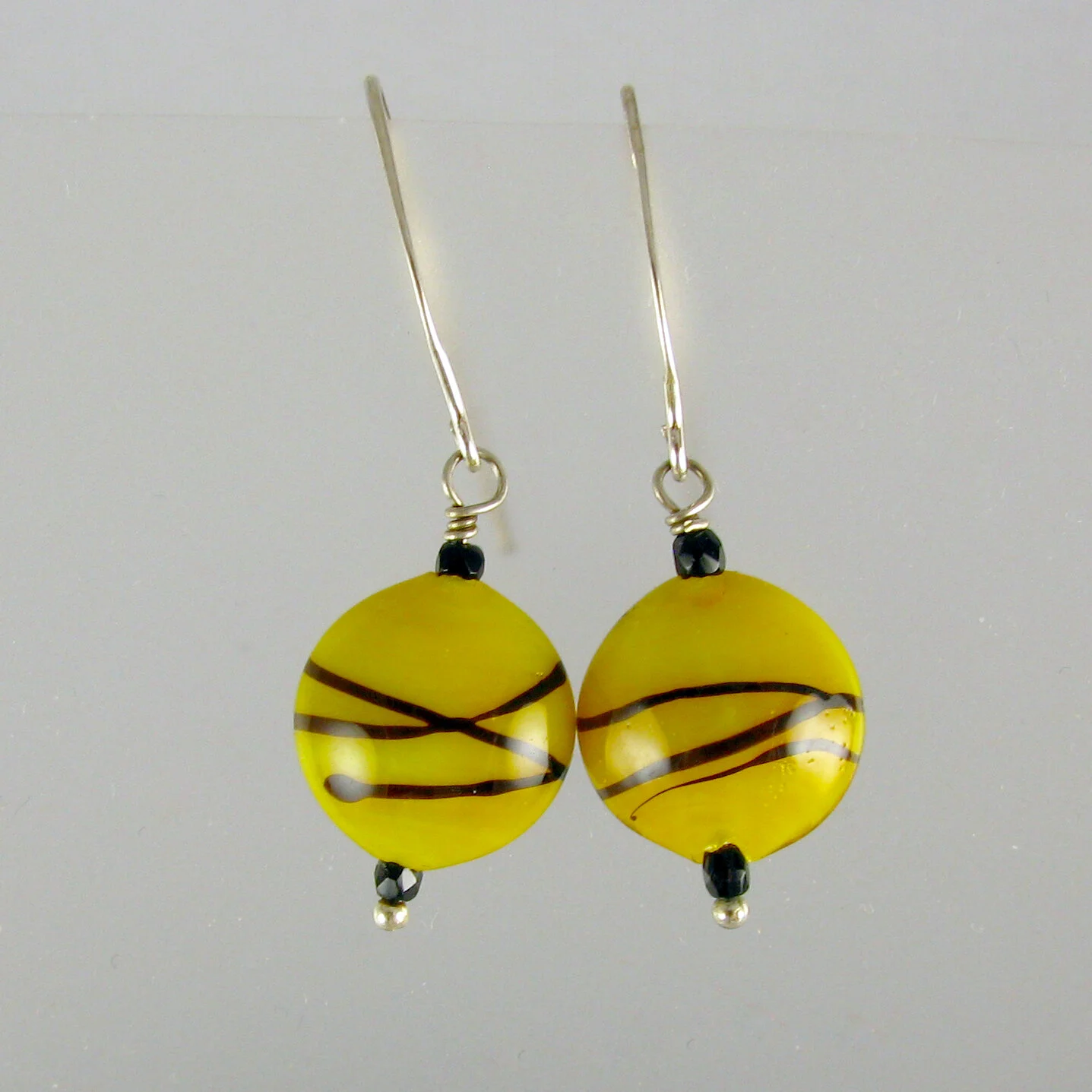 Lentil yellow w black.jpg