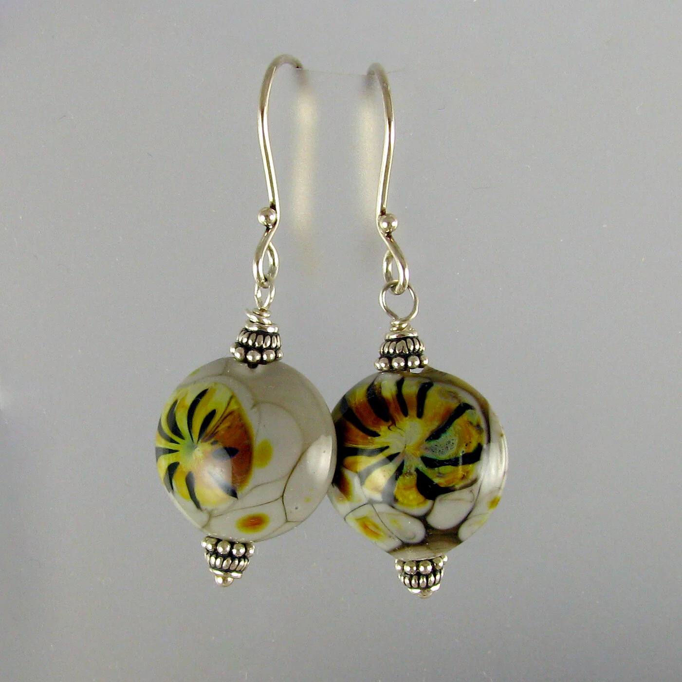 Lentil gray w murrini.jpg