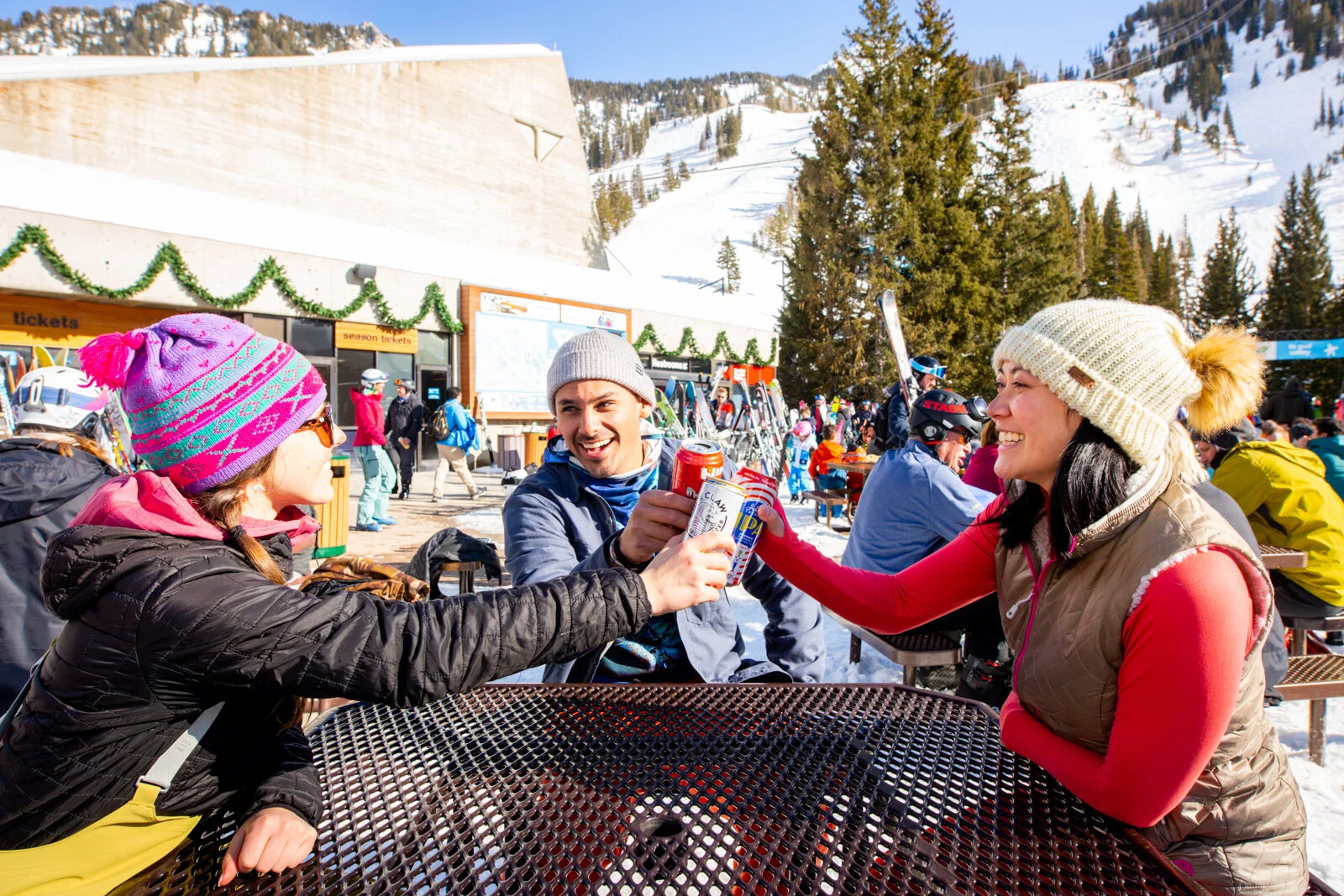20_SkiUtah_Snowbird_SeanRyan-1033.jpg