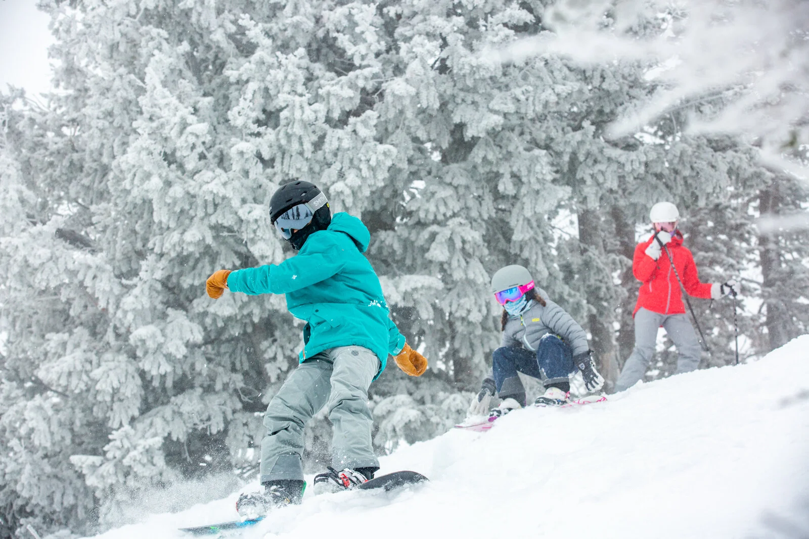 2021_SkiUtah_Passport_SeanRyan-4874.jpg