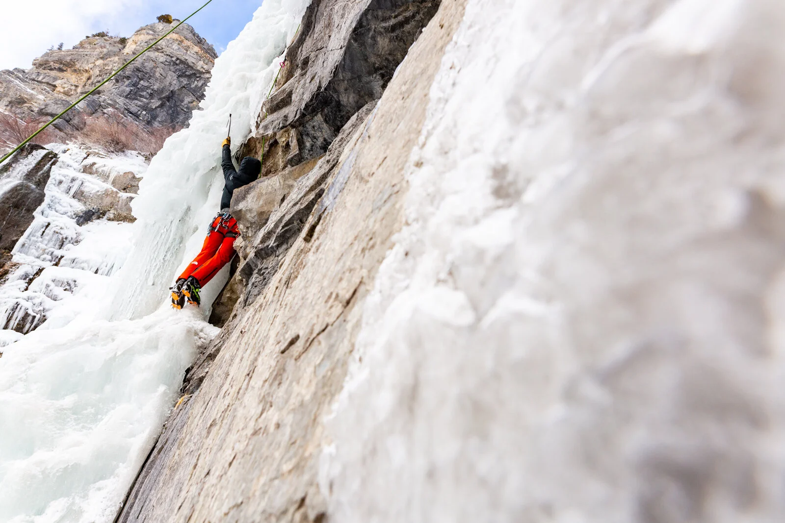 2021_IceClimbing_Provo_SeanRyan-5522.jpg