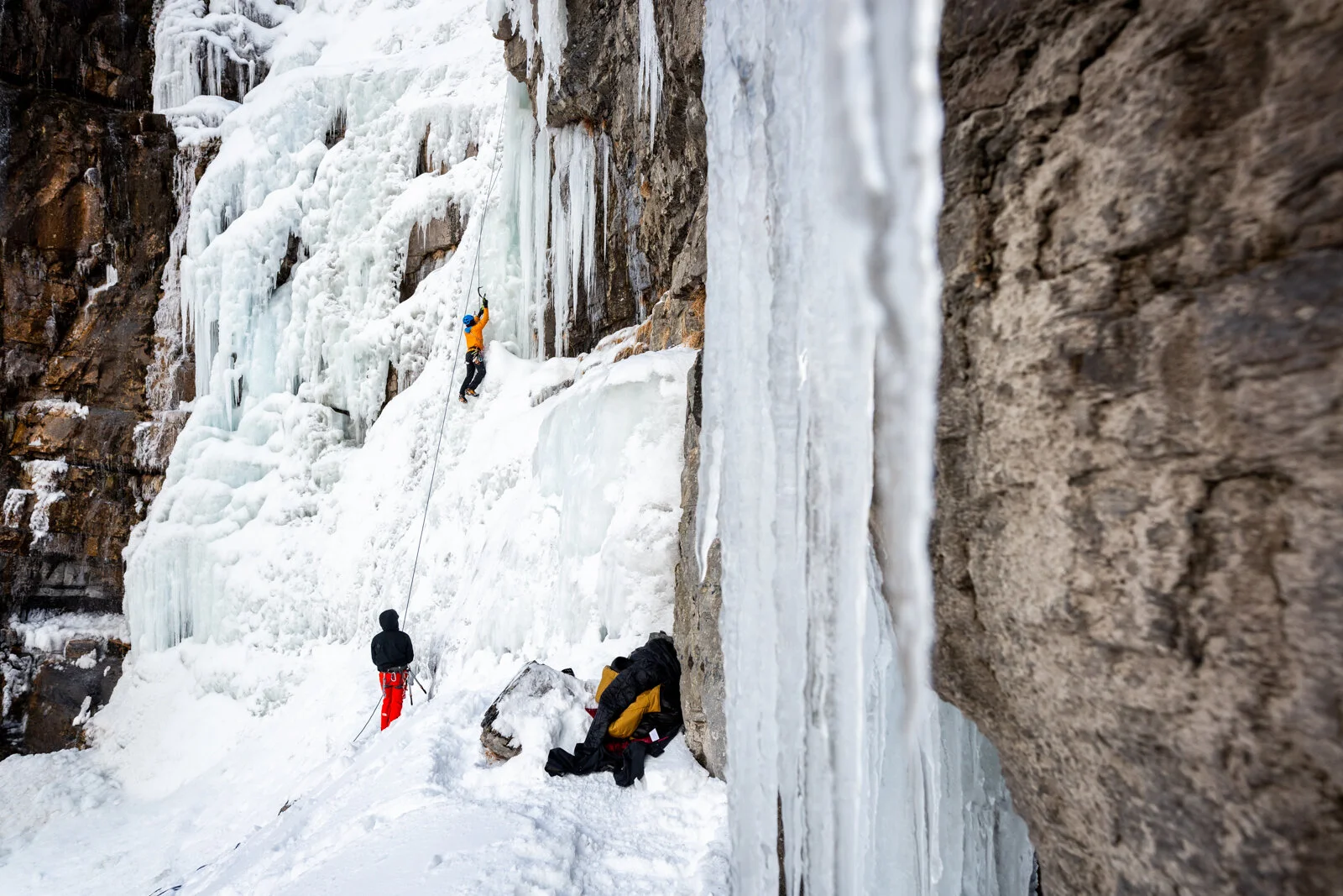 2021_IceClimbing_Provo_SeanRyan-5791.jpg