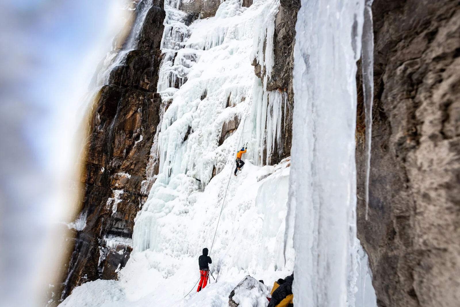 2021_IceClimbing_Provo_SeanRyan-5798.jpg