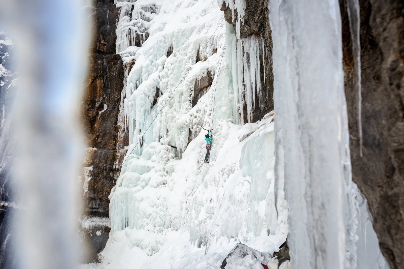 2021_IceClimbing_Provo_SeanRyan-5953.jpg