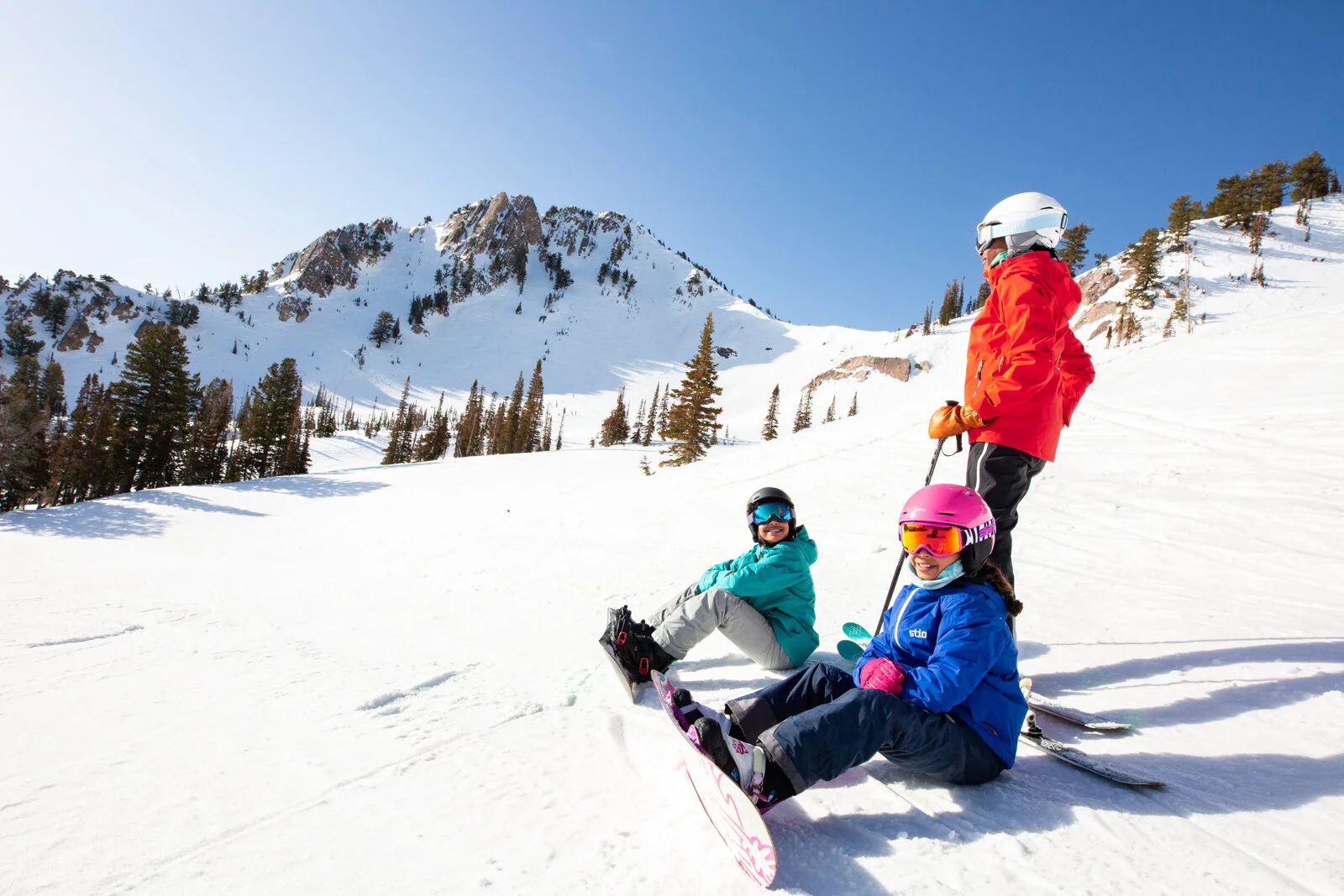 2021_SkiUtah_Snowbasin2_SeanRyan-8137.jpg