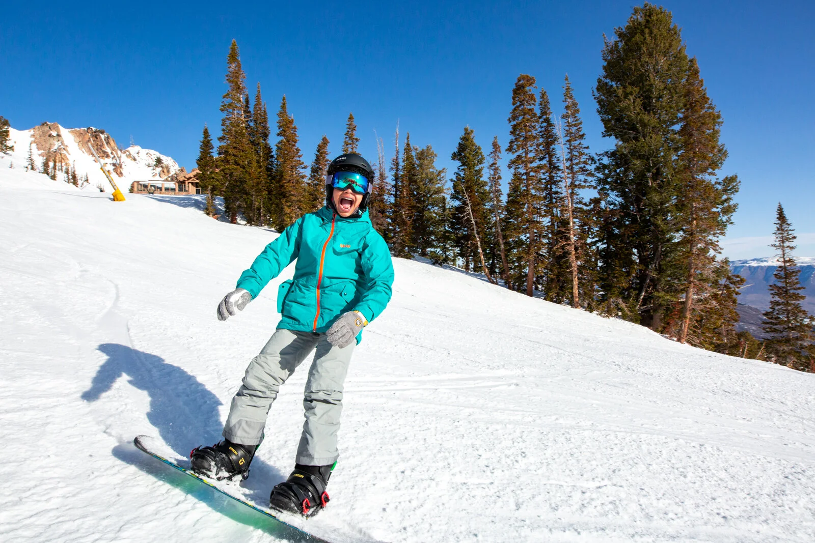 2021_SkiUtah_Snowbasin2_SeanRyan-8242.jpg