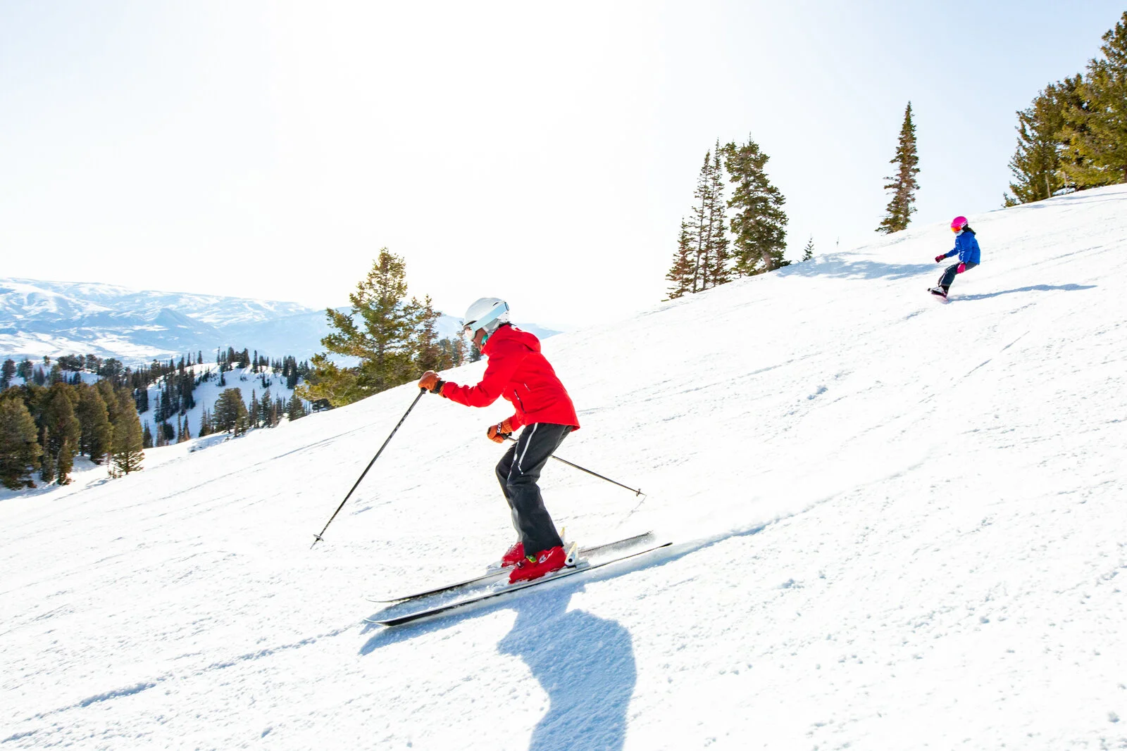 2021_SkiUtah_Snowbasin2_SeanRyan-8338.jpg