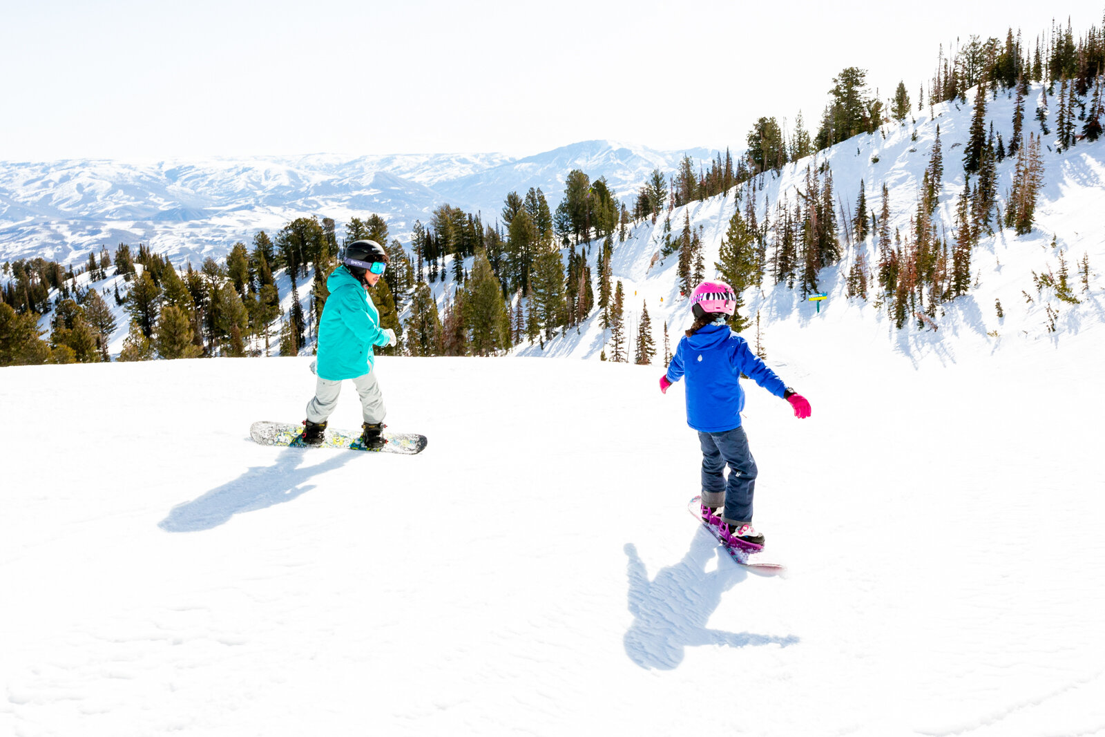 2021_SkiUtah_Snowbasin2_SeanRyan-9097.jpg