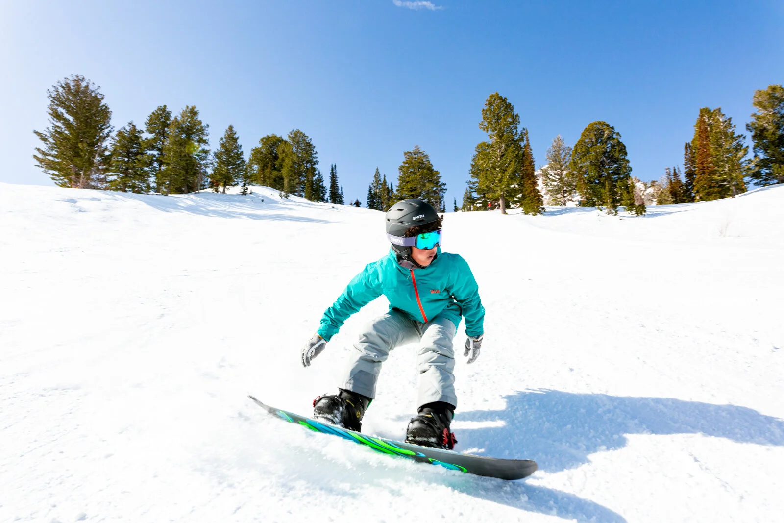 2021_SkiUtah_Snowbasin2_SeanRyan-9174.jpg