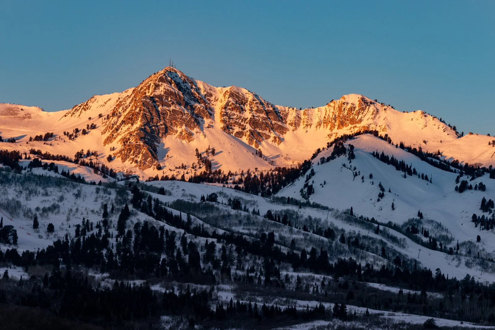 2022_SkiUtahSnowbasin_SeanRyan-4042.jpg
