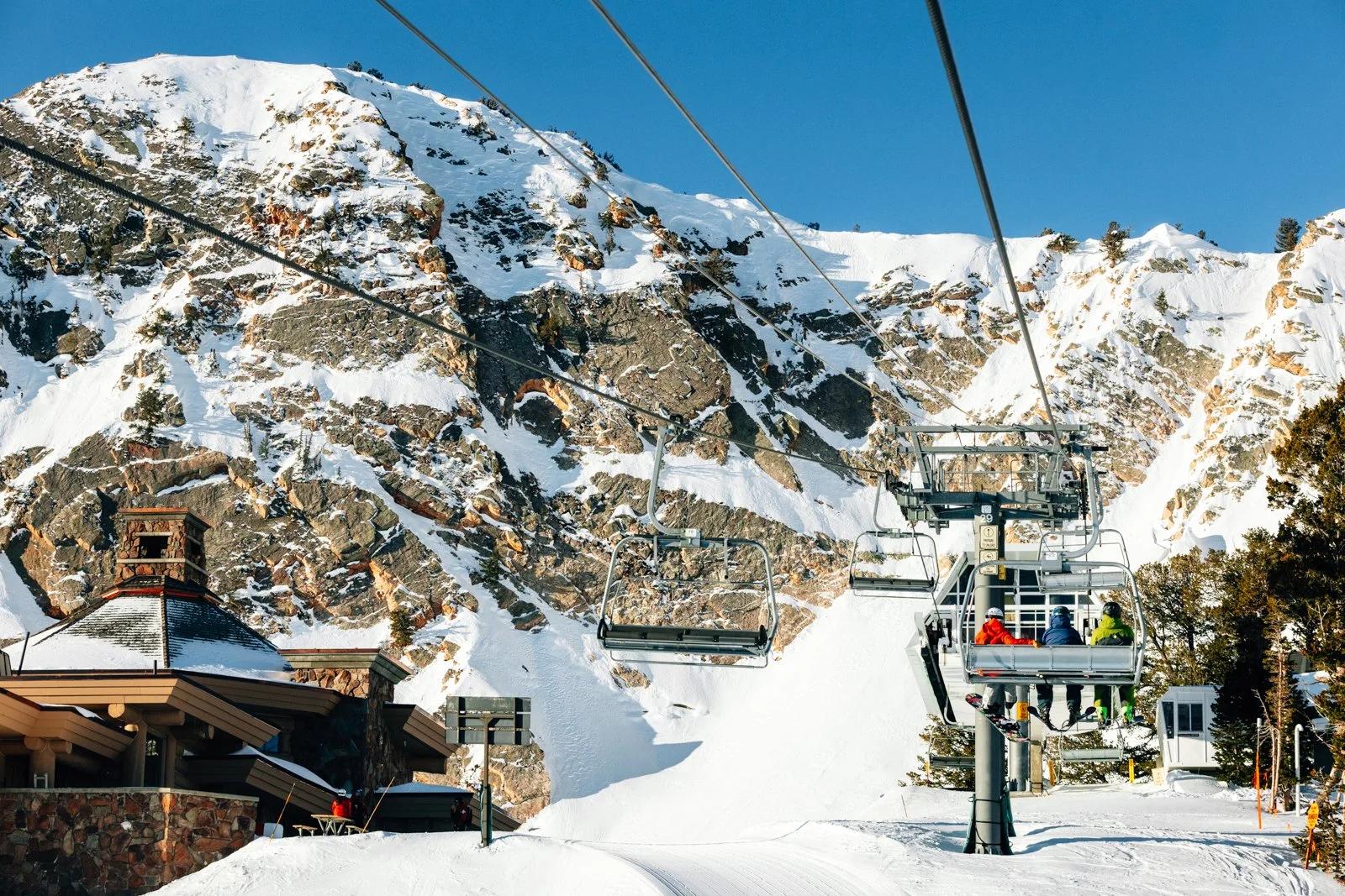 2022_SkiUtahSnowbasin_SeanRyan-4471.jpg