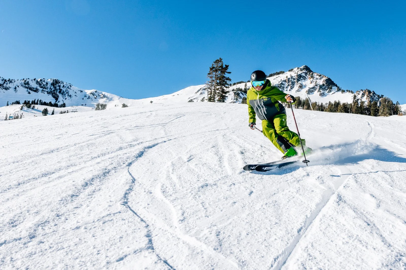 2022_SkiUtahSnowbasin_SeanRyan-6117.jpg