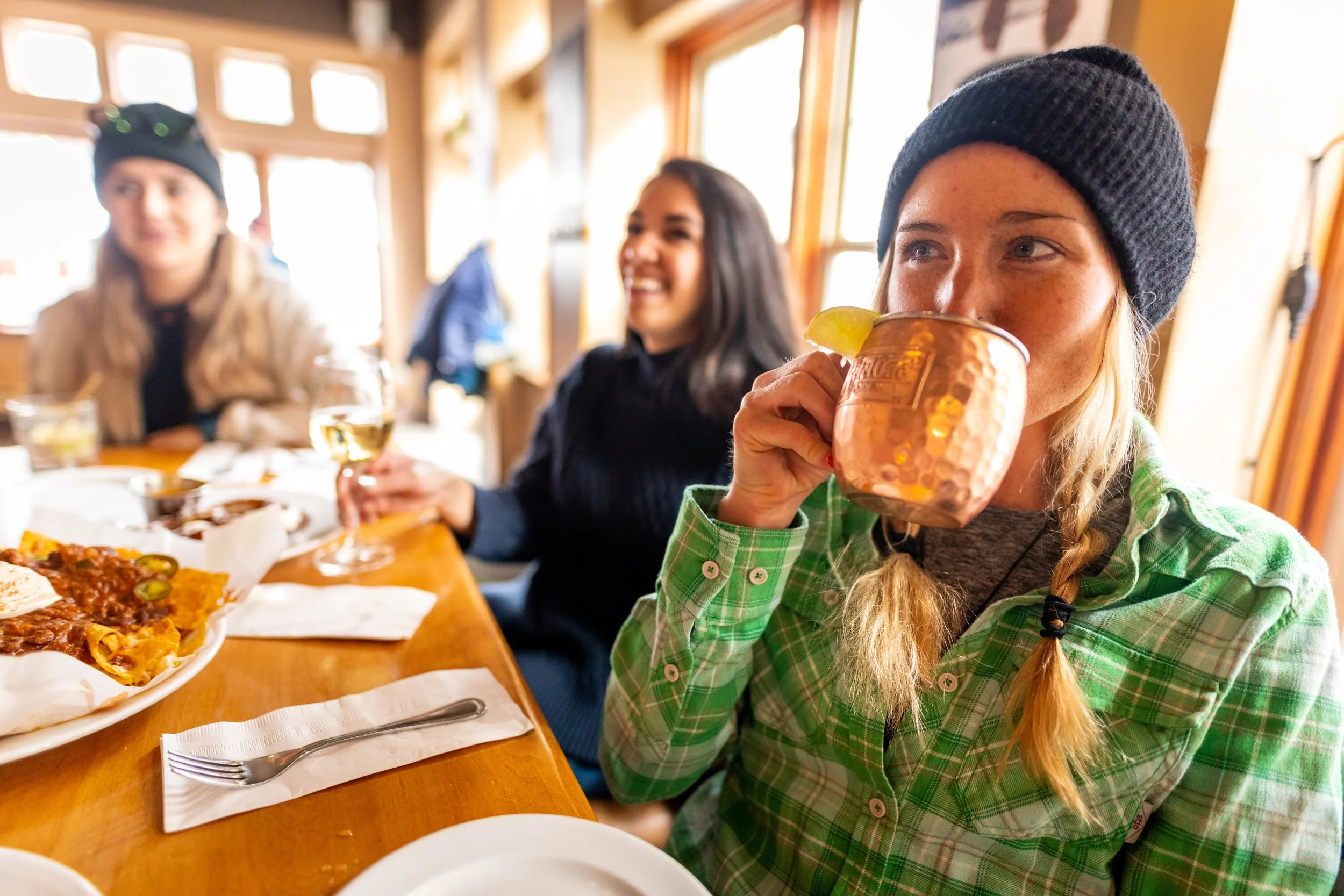 22_SkiUtah_Apres_SeanRyan-1707.jpg