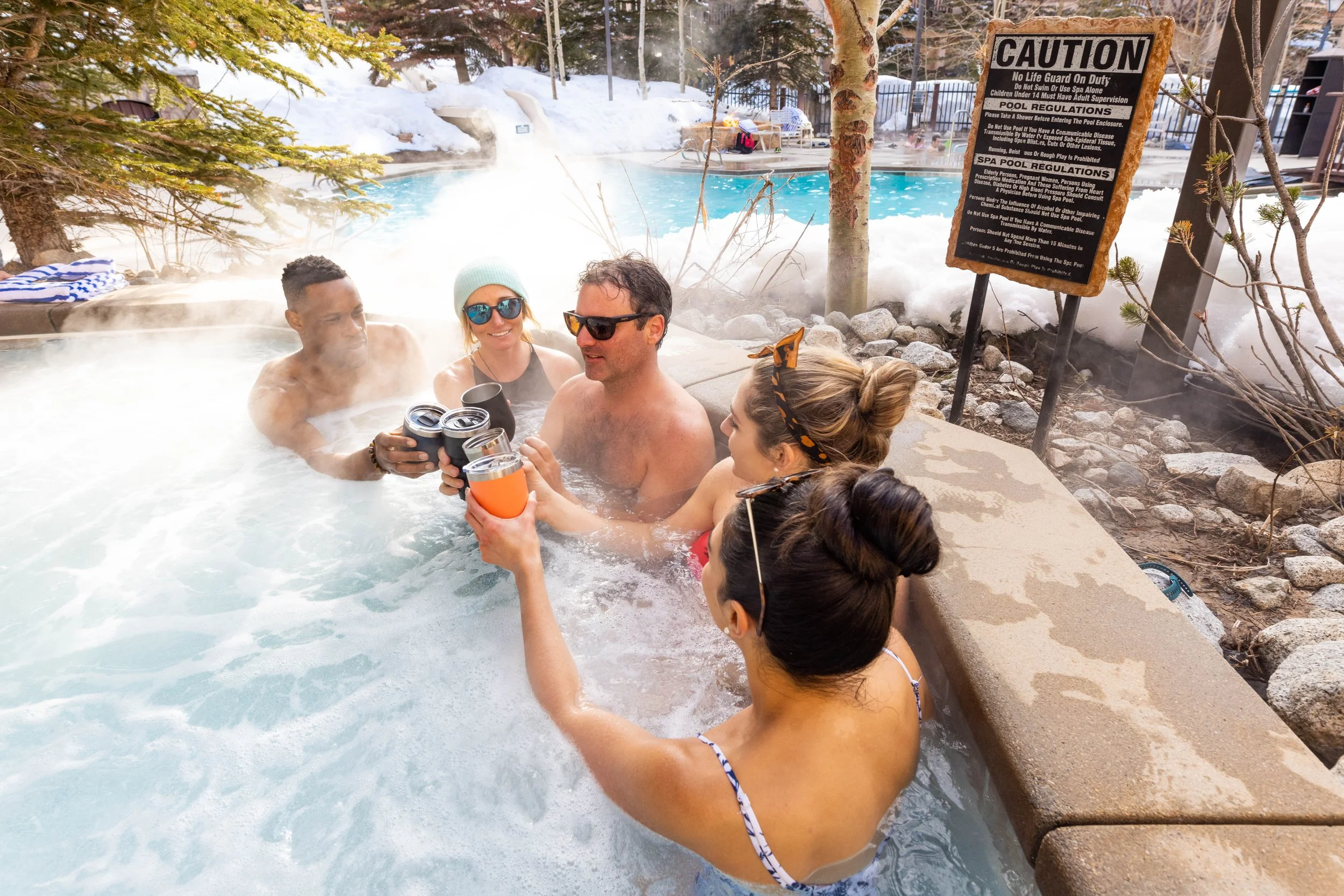 22_SkiUtah_Apres_SeanRyan-3319.jpg