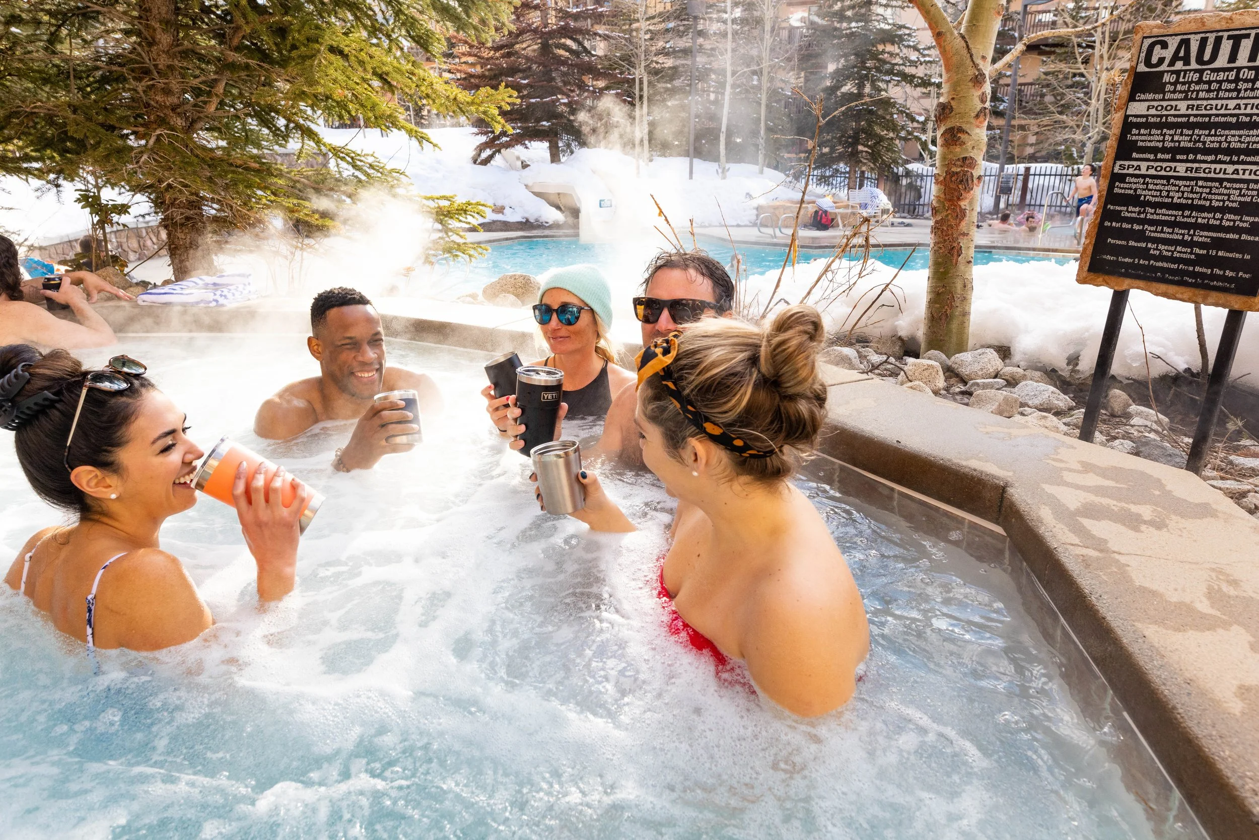 22_SkiUtah_Apres_SeanRyan-3363.jpg