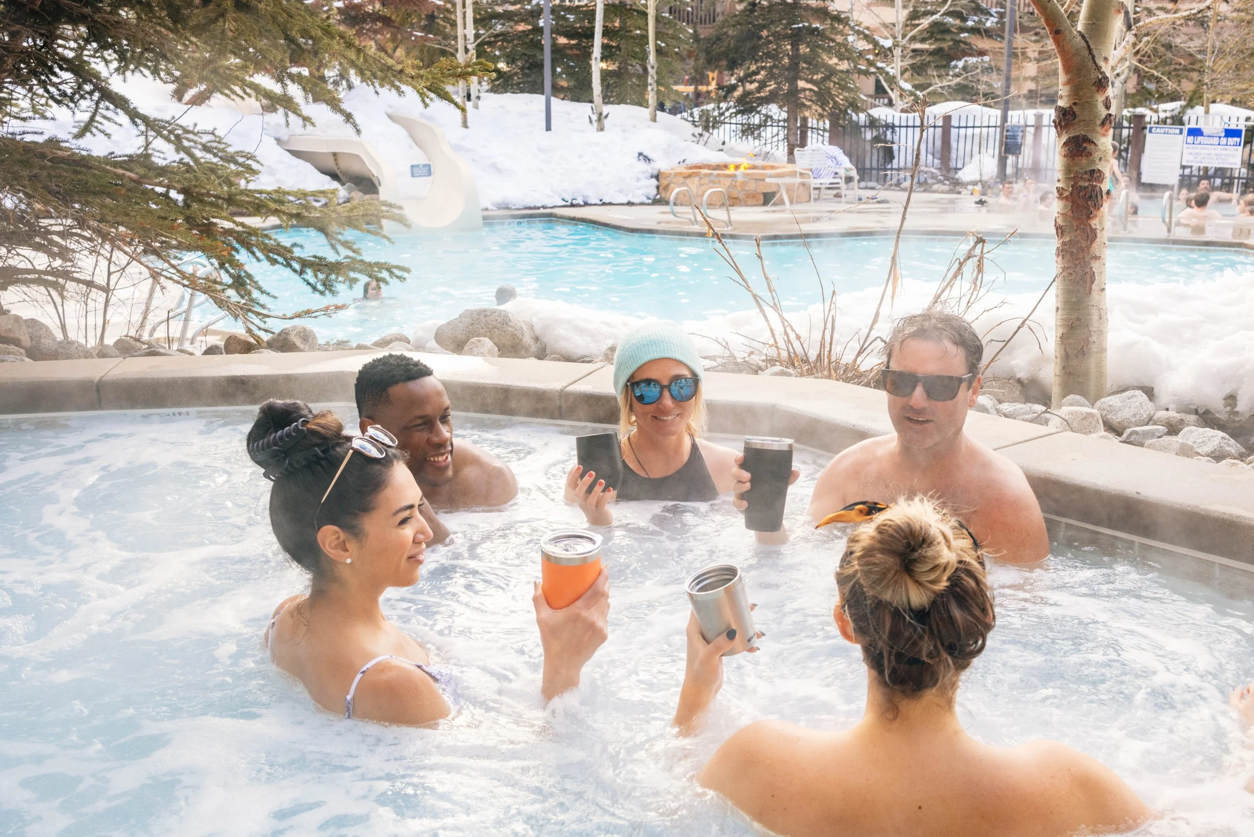 22_SkiUtah_Apres_SeanRyan-3500.jpg