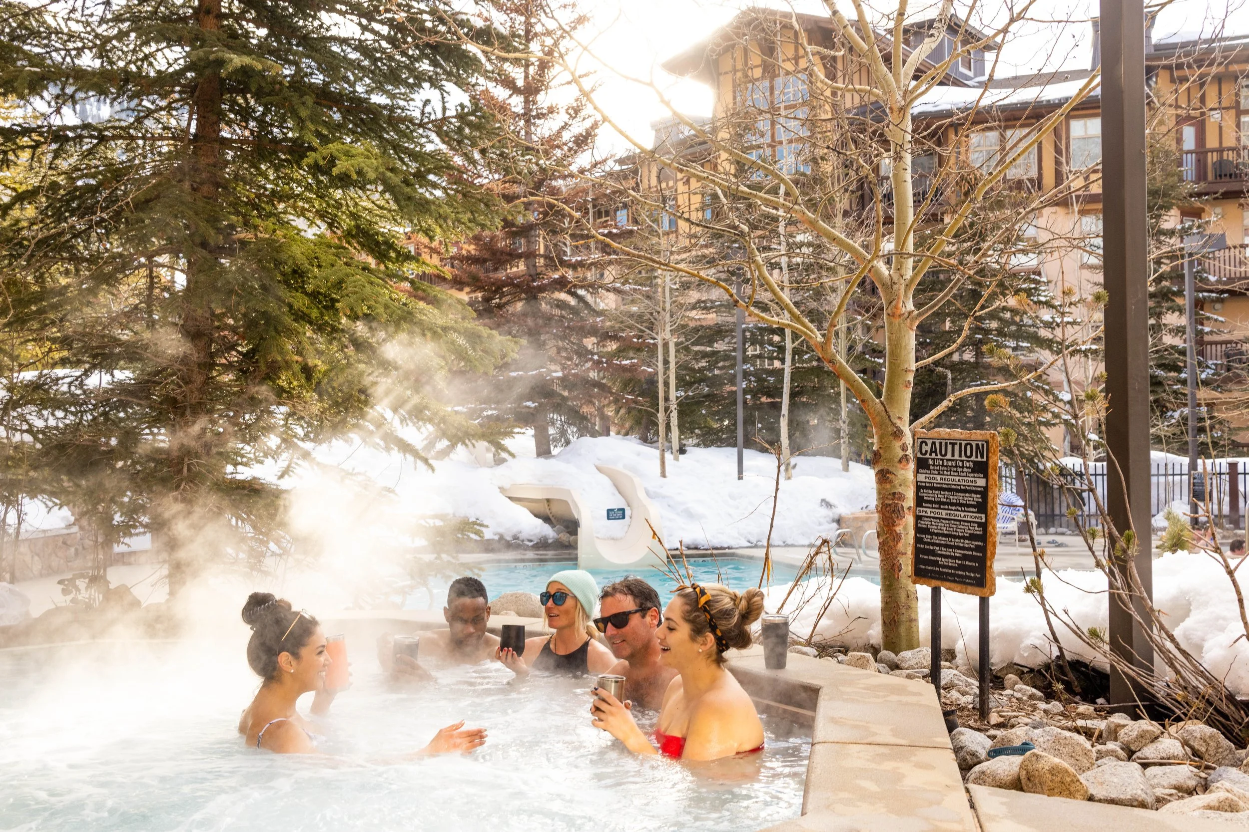 22_SkiUtah_Apres_SeanRyan-3747.jpg