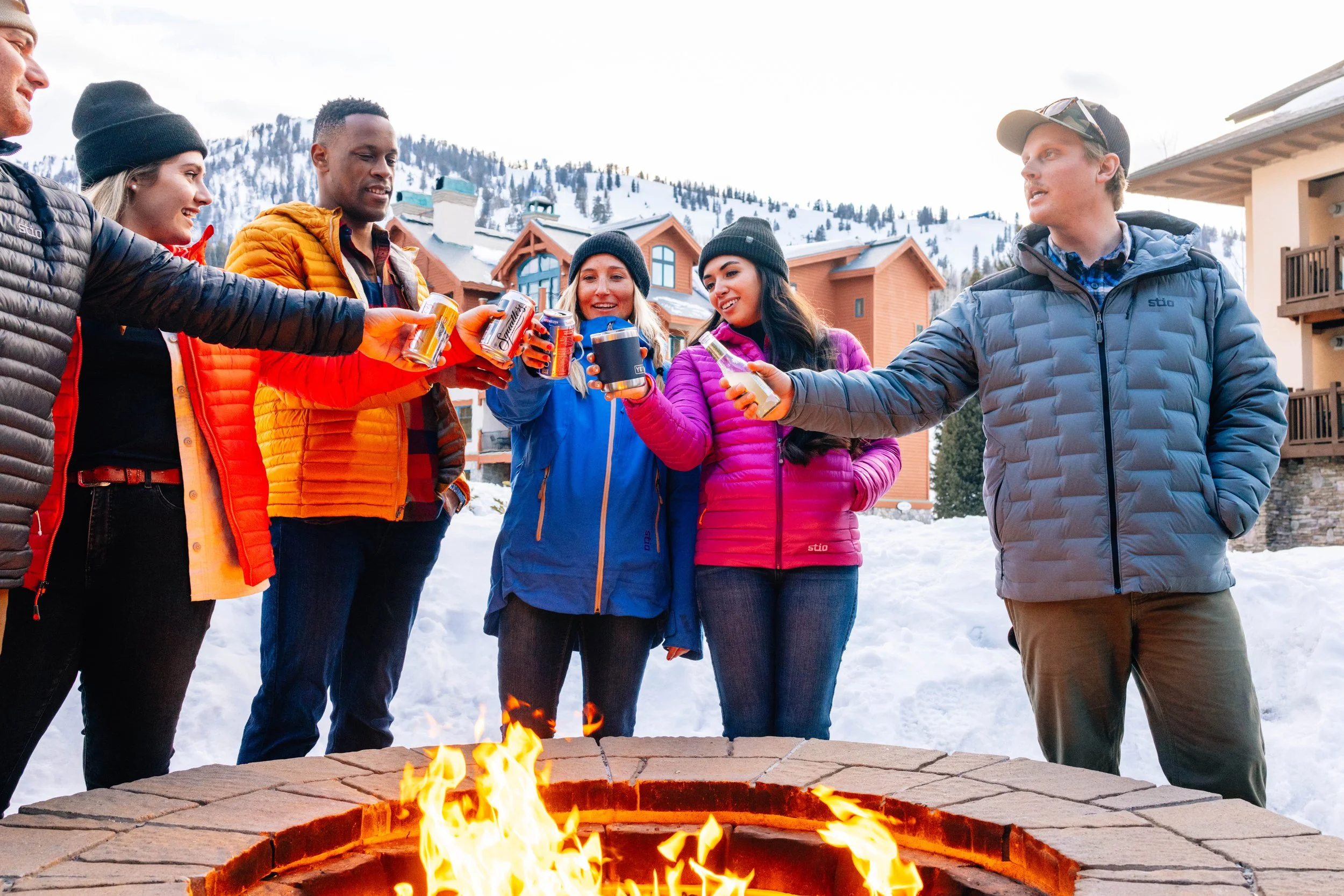 22_SkiUtah_Apres_SeanRyan-4256.jpg