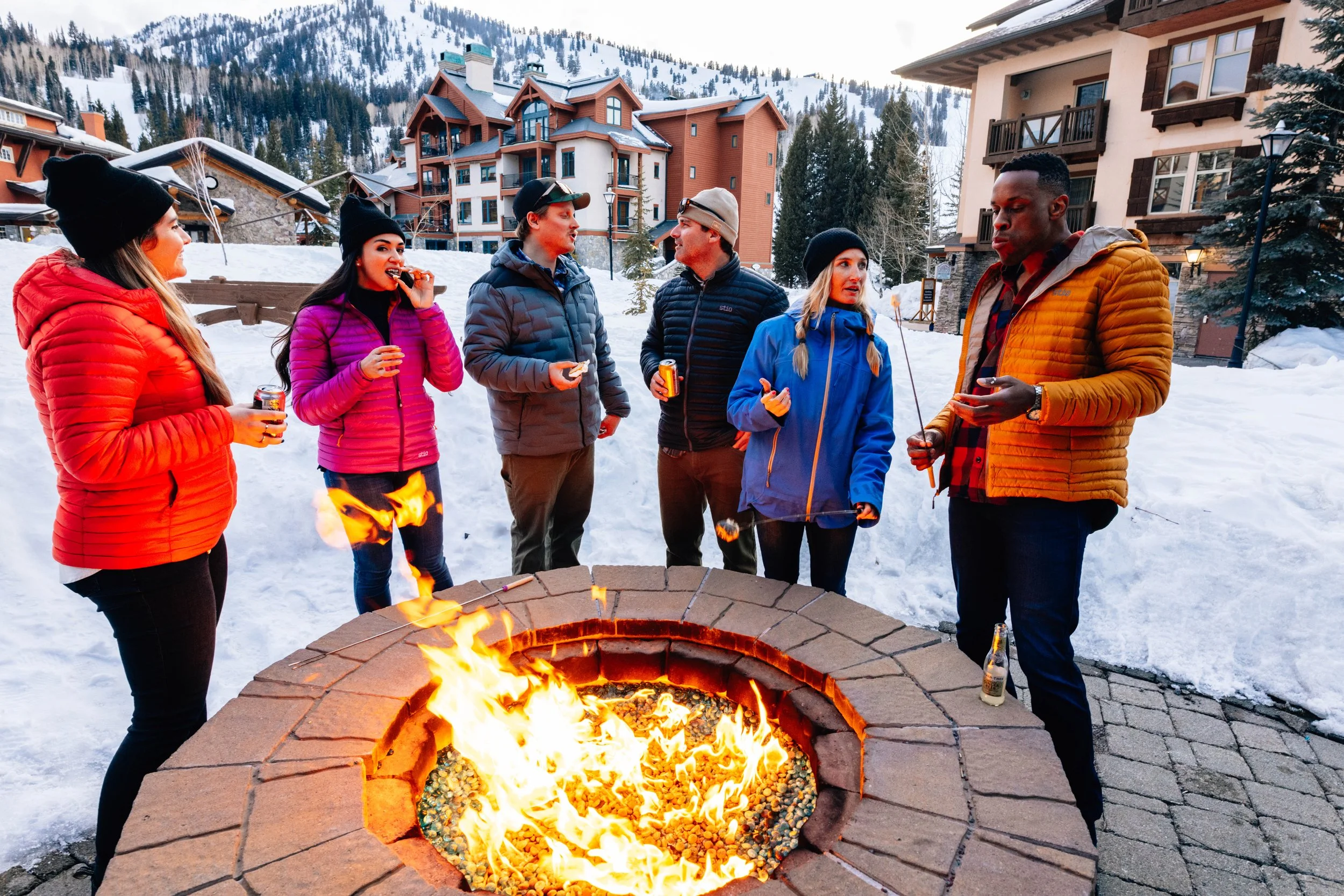 22_SkiUtah_Apres_SeanRyan-5130.jpg