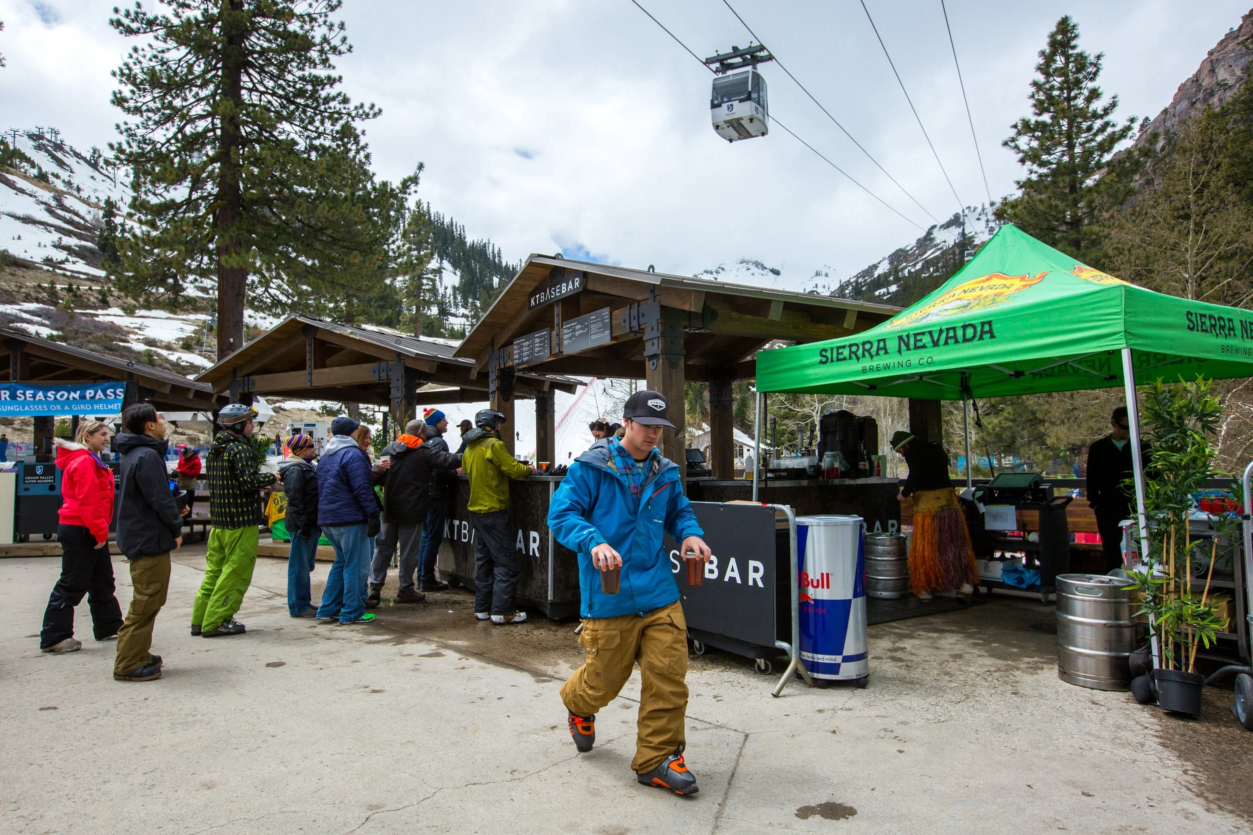 SIERRANEVADA_PONDSKIM_SQUAW_SEANRYAN-9222.jpg