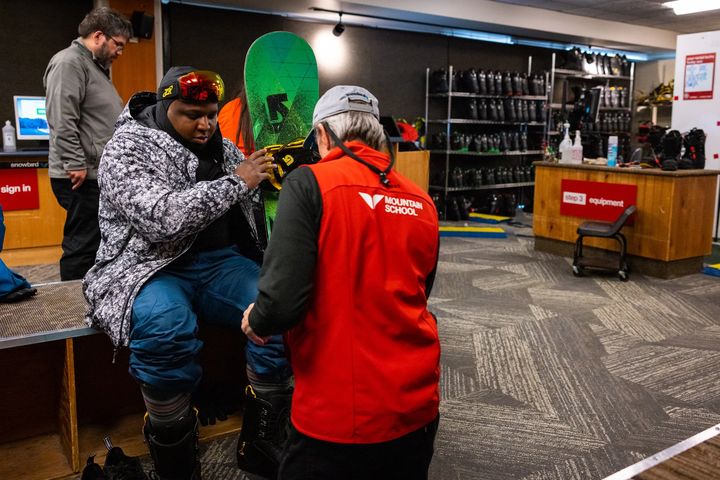 DiscoverWinter23_SkiUtah_Snowbird_SeanRyan-0450.jpg