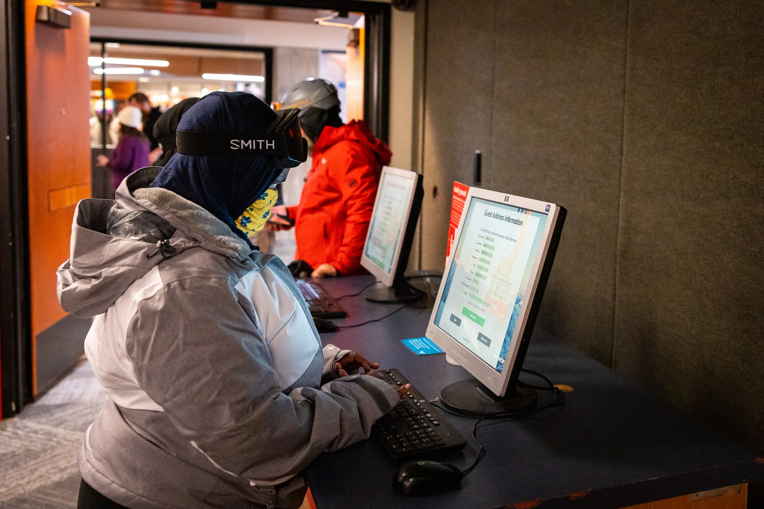DiscoverWinter23_SkiUtah_Snowbird_SeanRyan-0459.jpg
