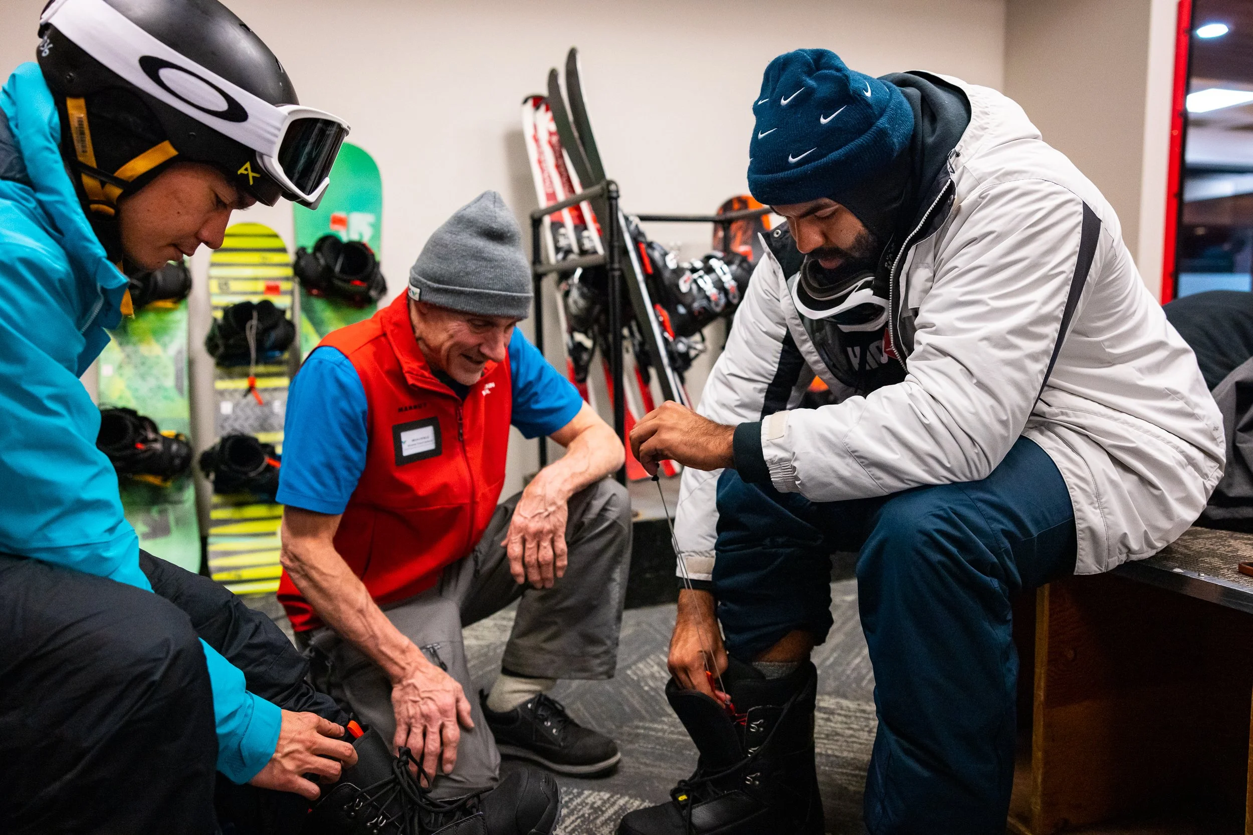 DiscoverWinter23_SkiUtah_Snowbird_SeanRyan-0474.jpg
