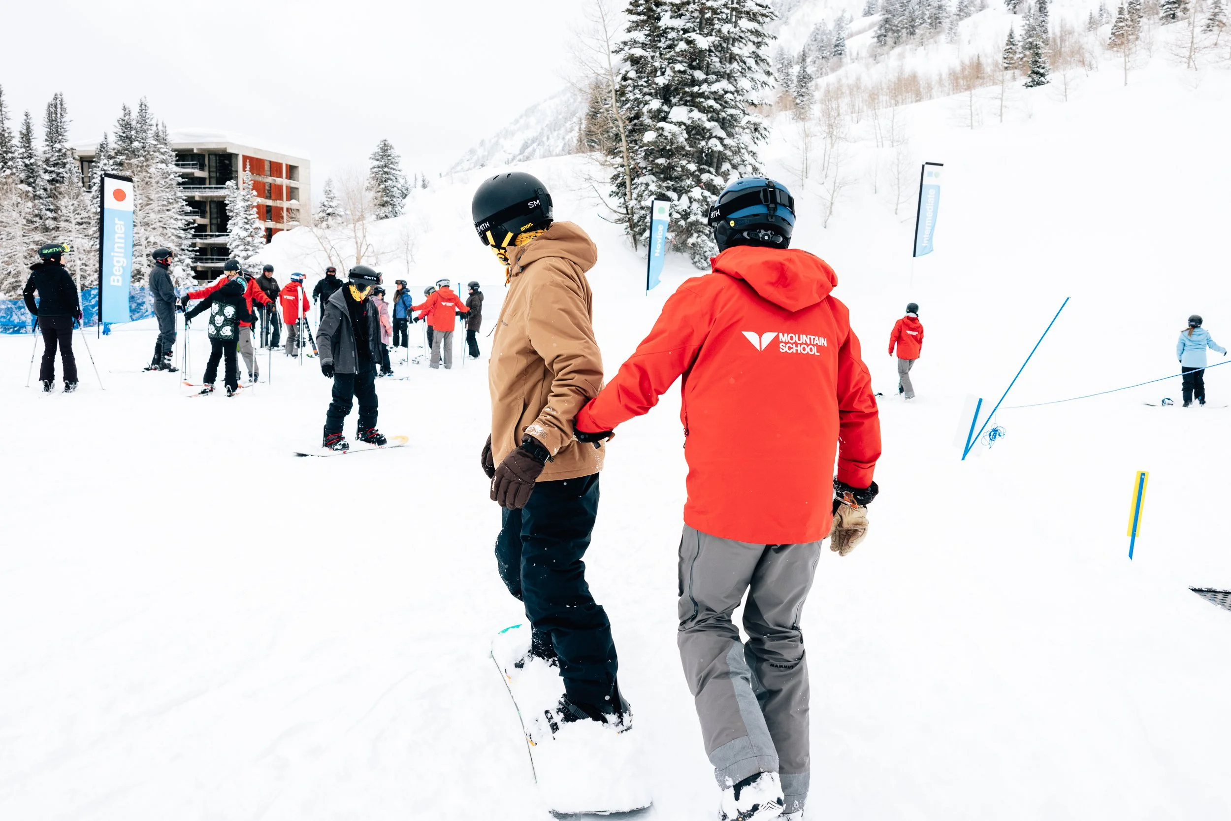DiscoverWinter23_SkiUtah_Snowbird_SeanRyan-0714.jpg