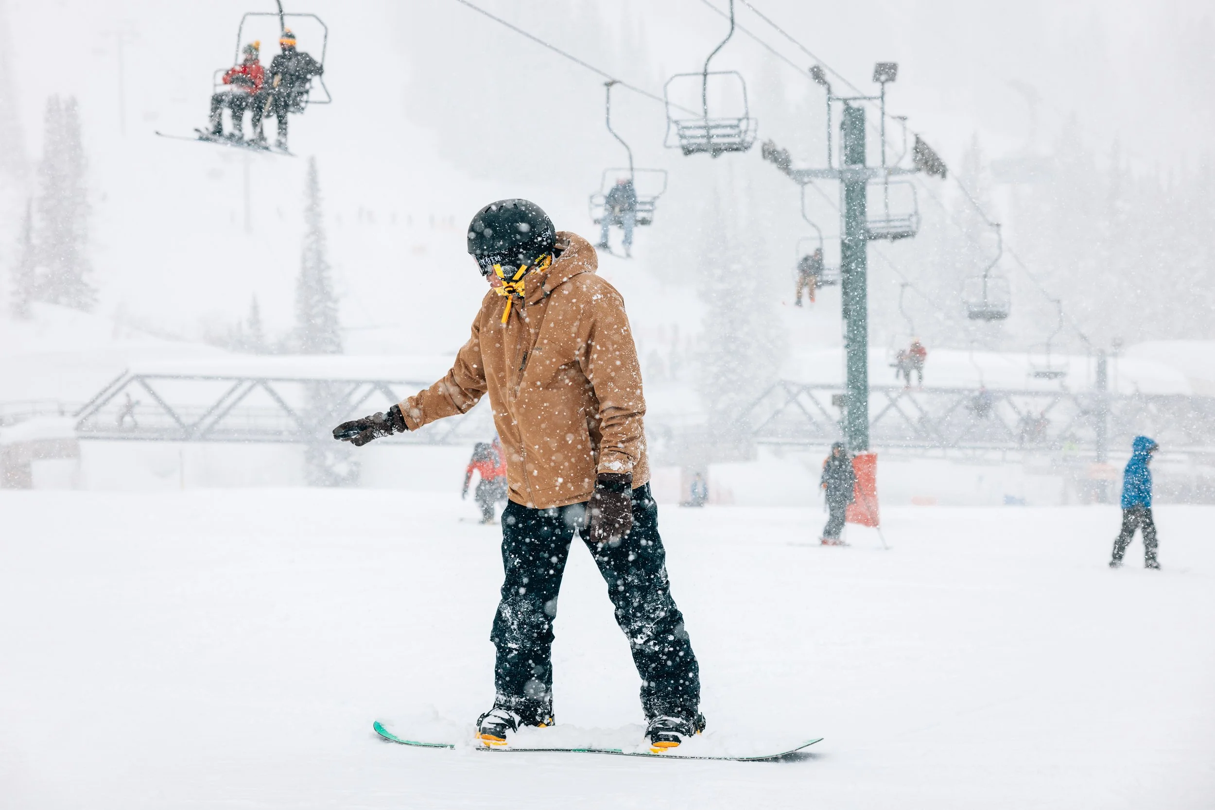 DiscoverWinter23_SkiUtah_Snowbird_SeanRyan-1184.jpg