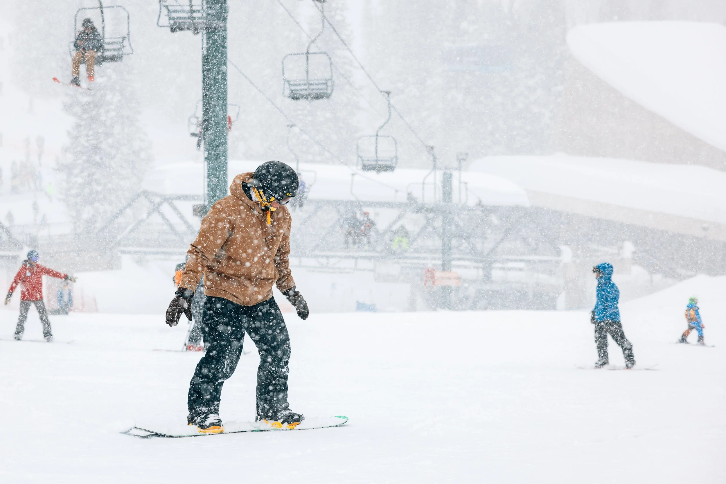 DiscoverWinter23_SkiUtah_Snowbird_SeanRyan-1190.jpg