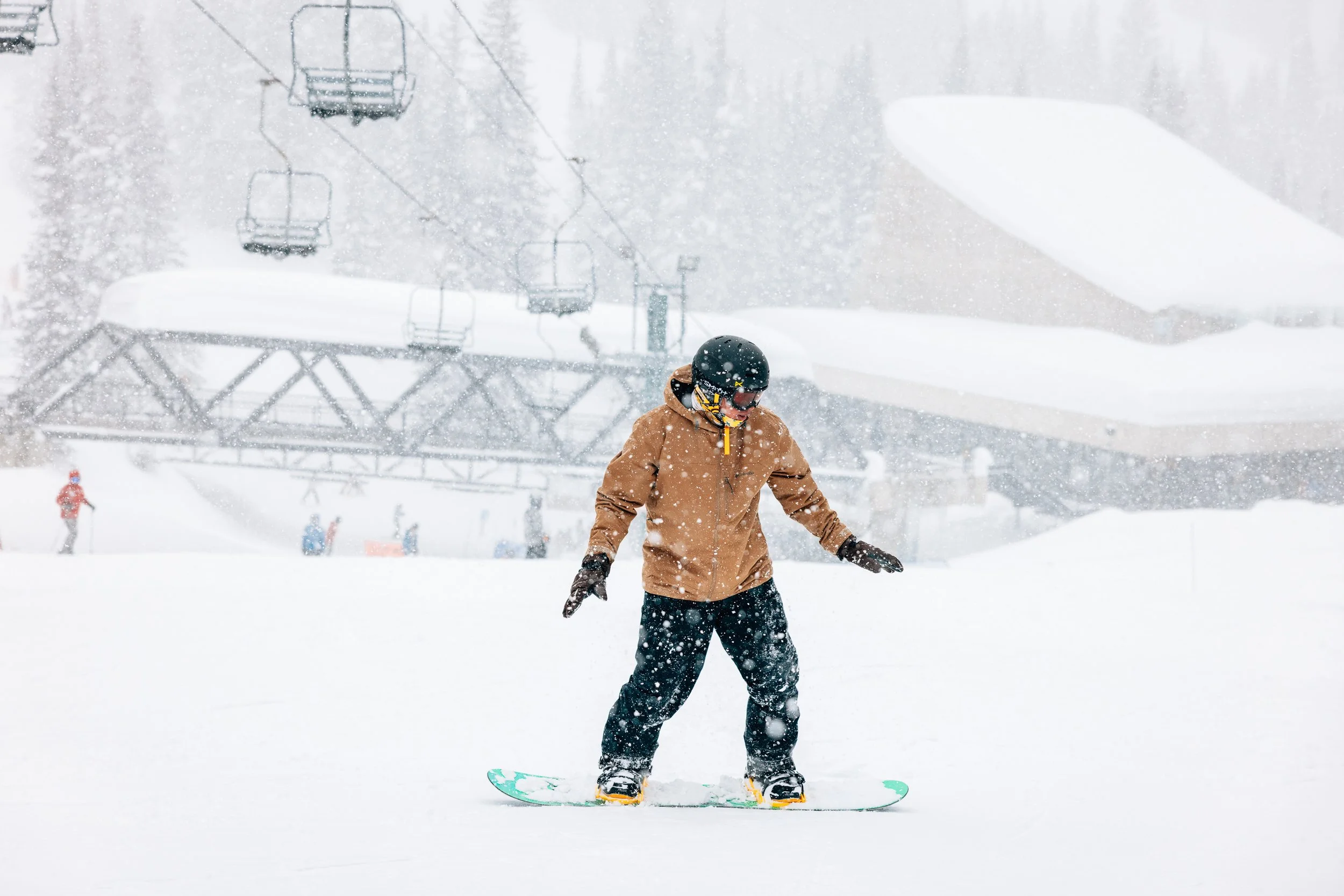 DiscoverWinter23_SkiUtah_Snowbird_SeanRyan-1202.jpg