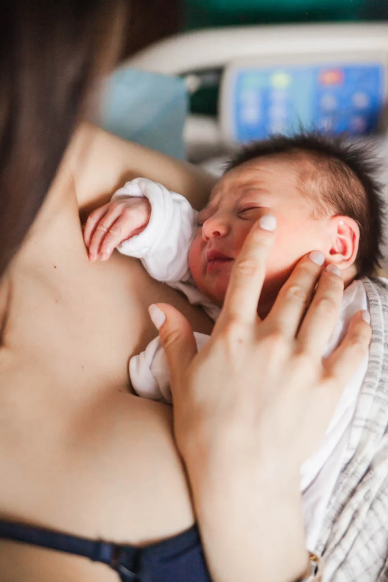 hospital newborn photography chicago15.jpg