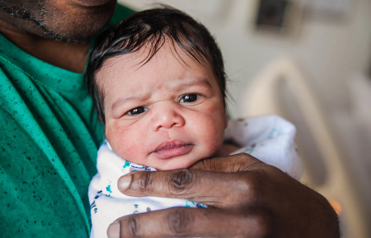 hospital newborn photography chicago21.jpg