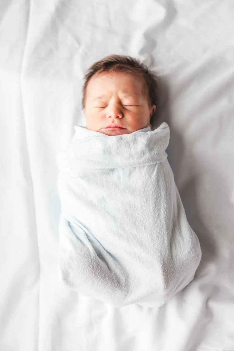 hospital newborn photography chicago30.jpg