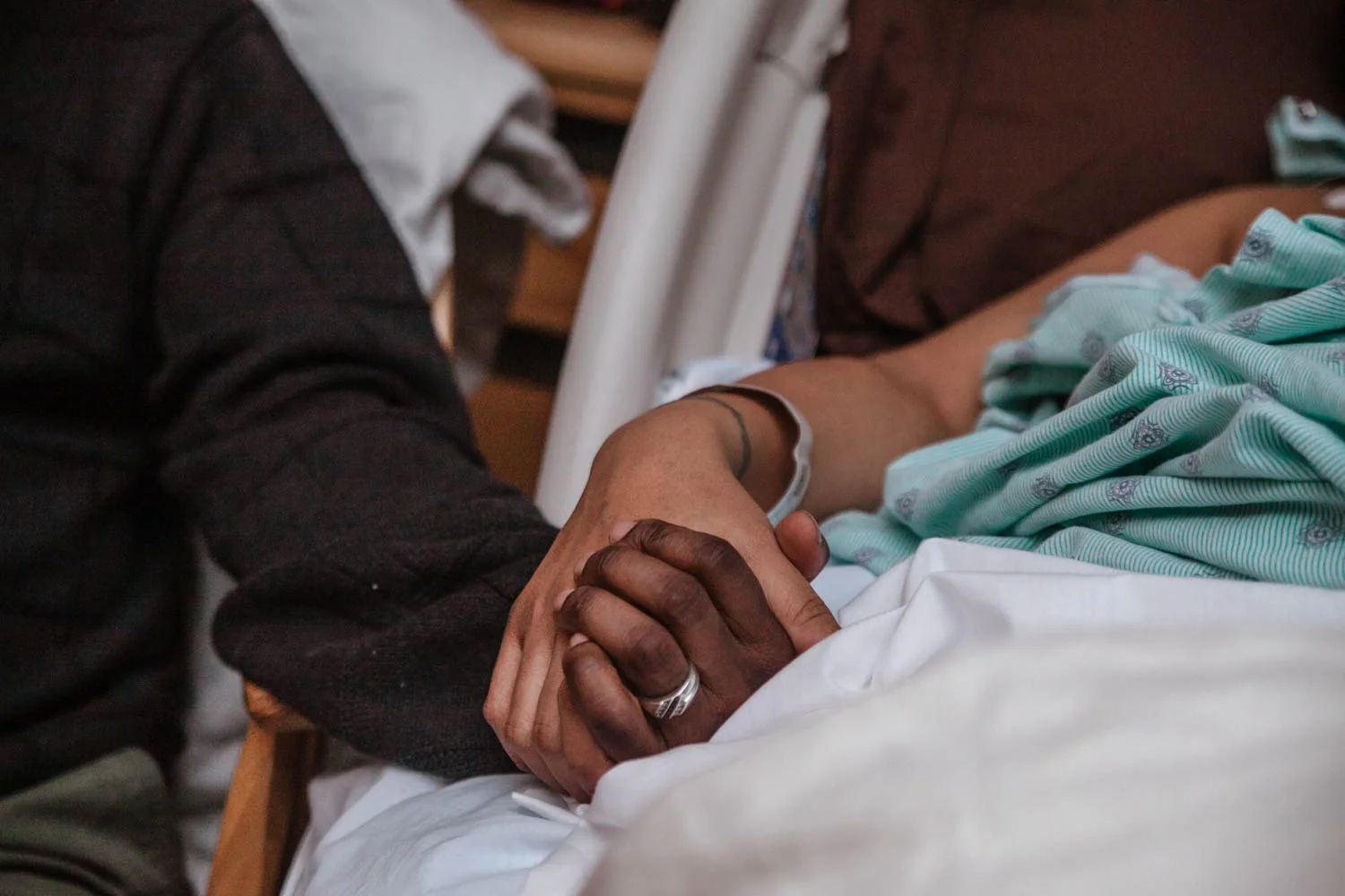 what-photos-to-take-during-labor-and-delivery-19.jpg