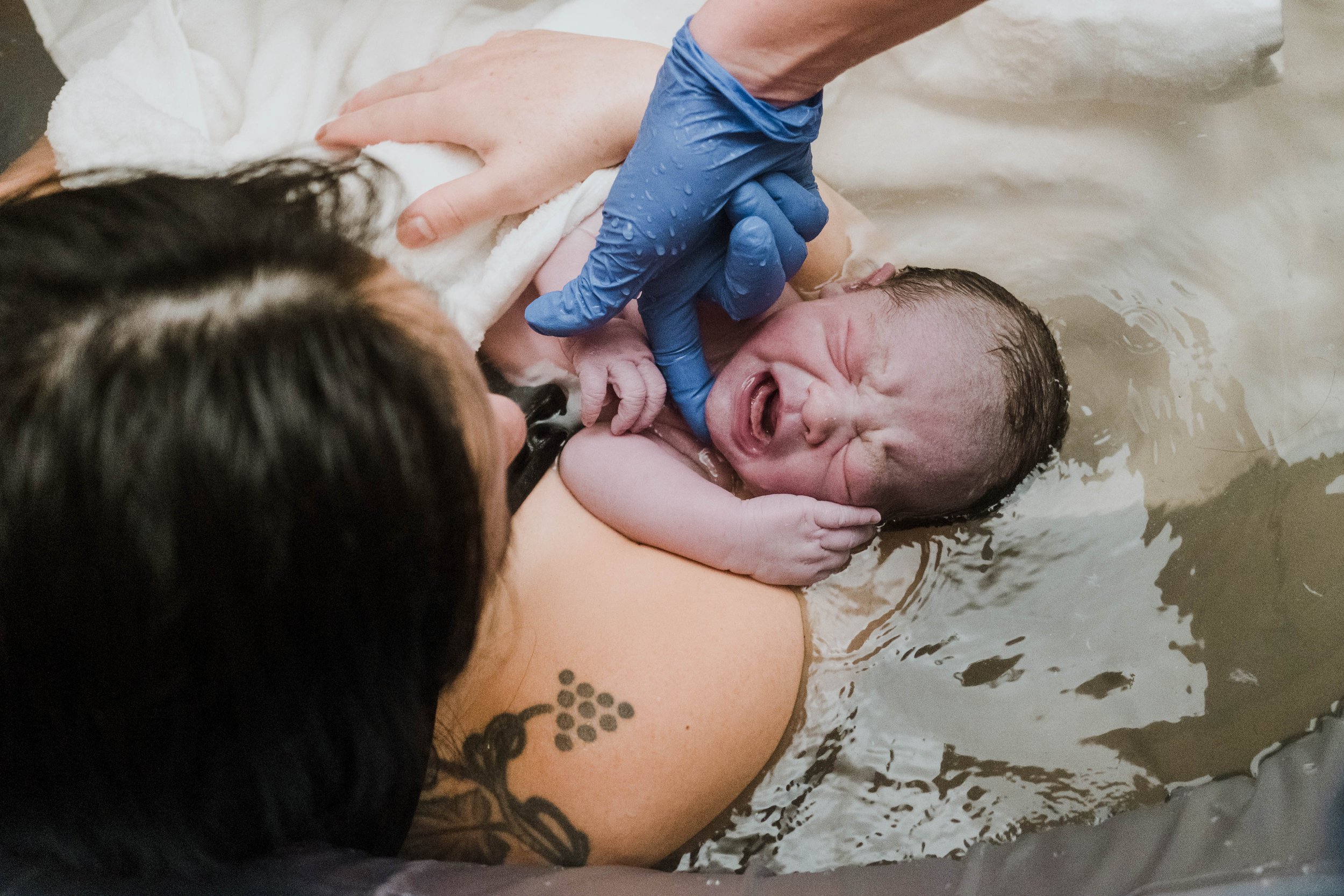 homebirth-photographer-chicago002.jpg