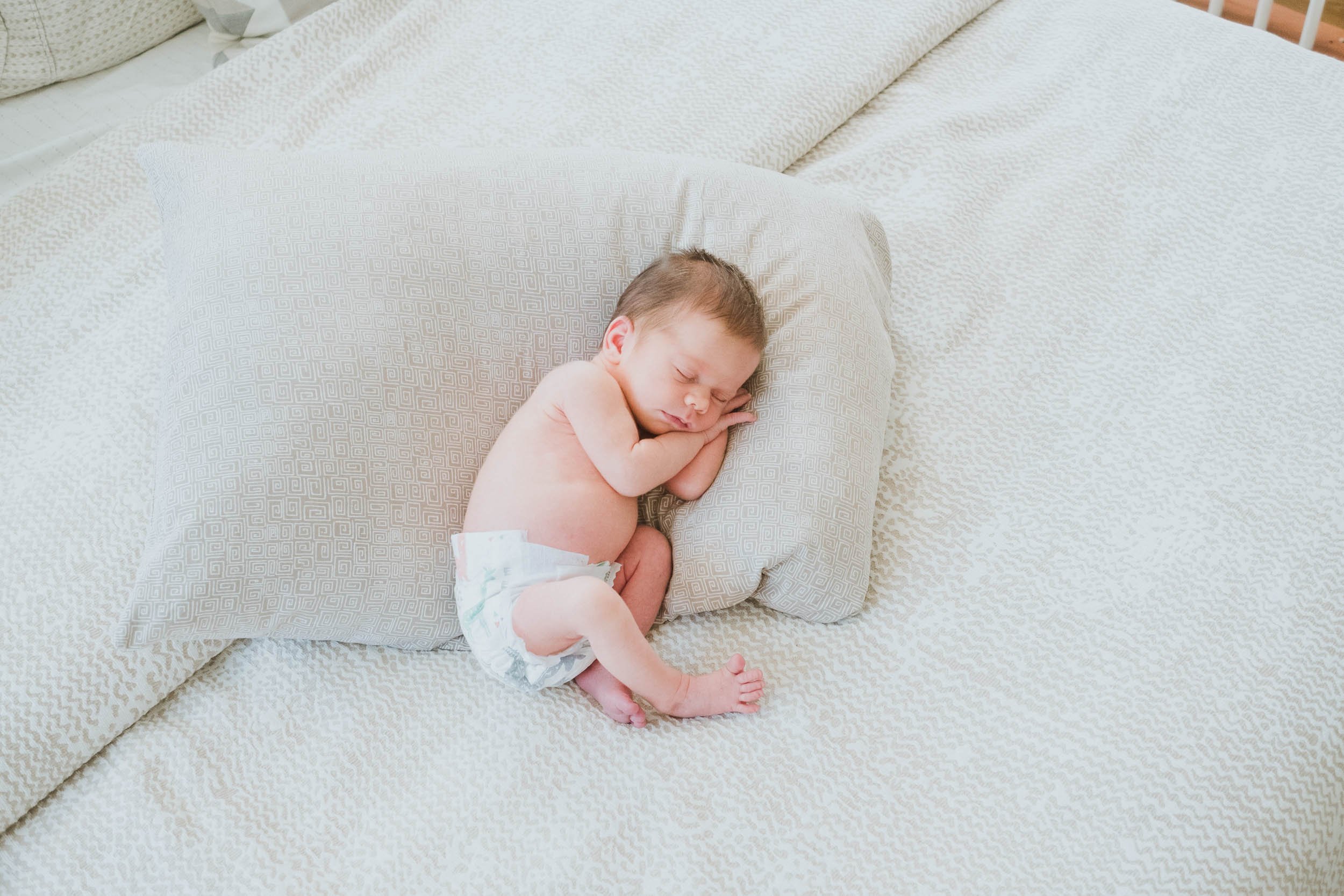 newborn-photography-two-moms-lisle-naperville-downersgrove-elgin-46.jpg