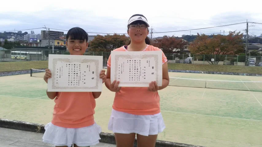 左から　河合歩選手　池上祐香選手