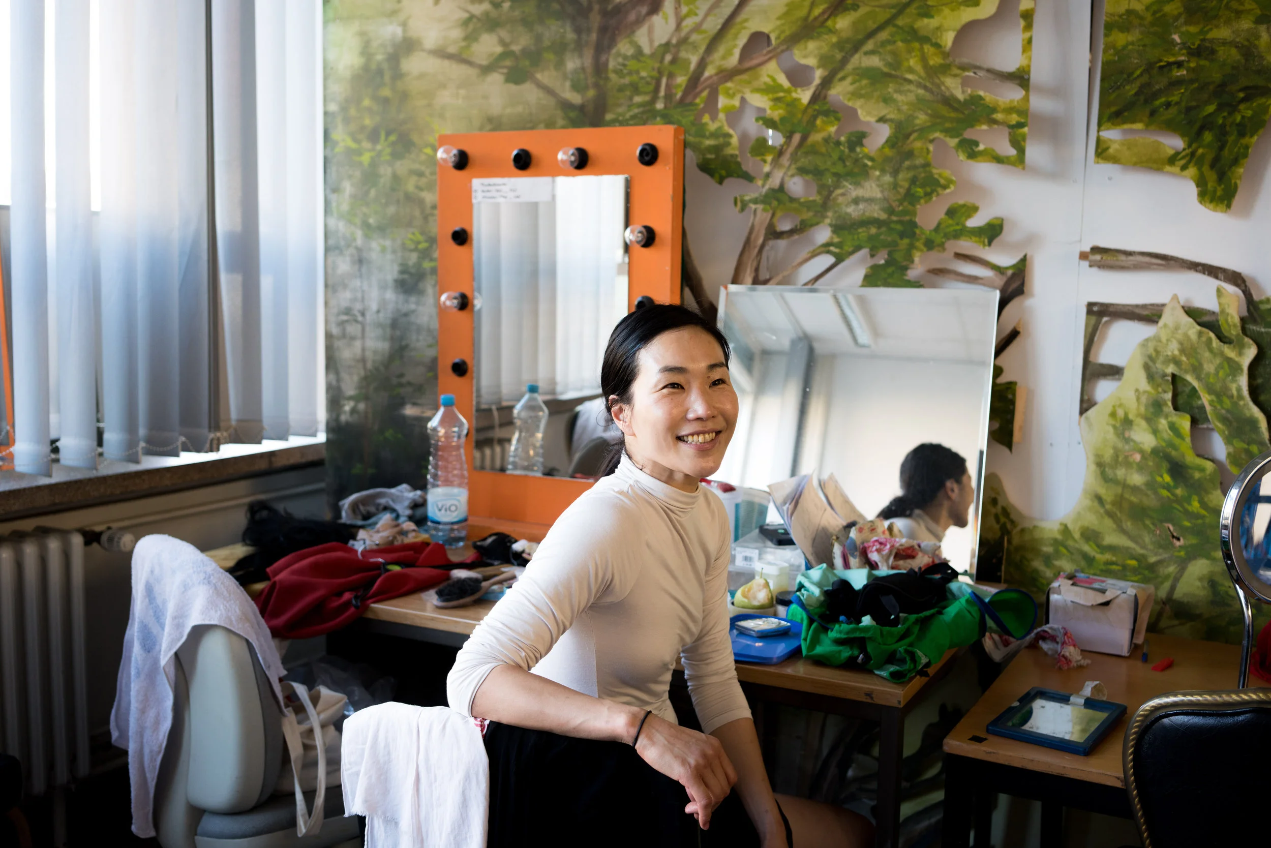 Ichi Go of Electric Kagura preparing for her performance in Berlin, Germany
