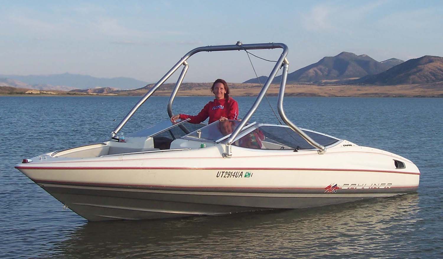 Bayliner Wakeboard Tower Photo Gallery And Reviews