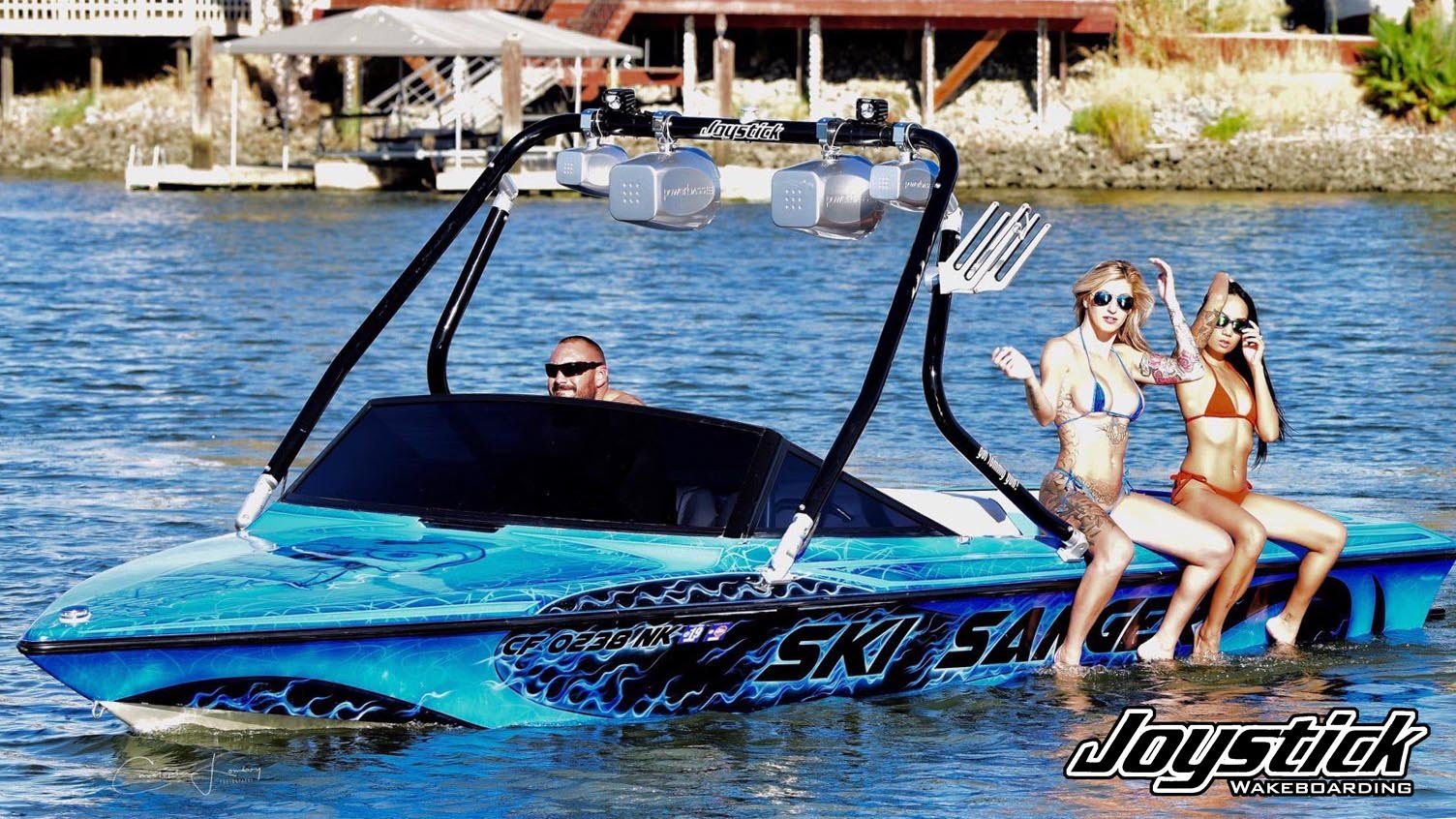 EliteShield 20.5' Boat Cover For Sanger DX II With Wakeboard Tower – Trailerable, UV Treated 600D Polyester
